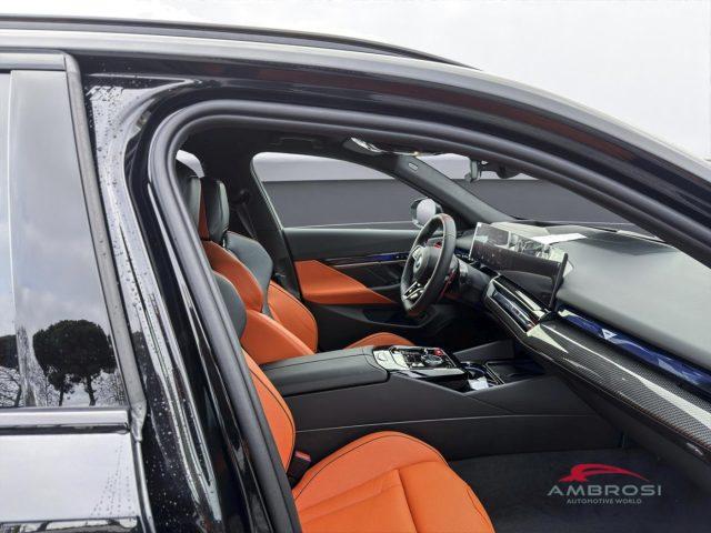 BMW M5 Touring M-Driver's Comfort package