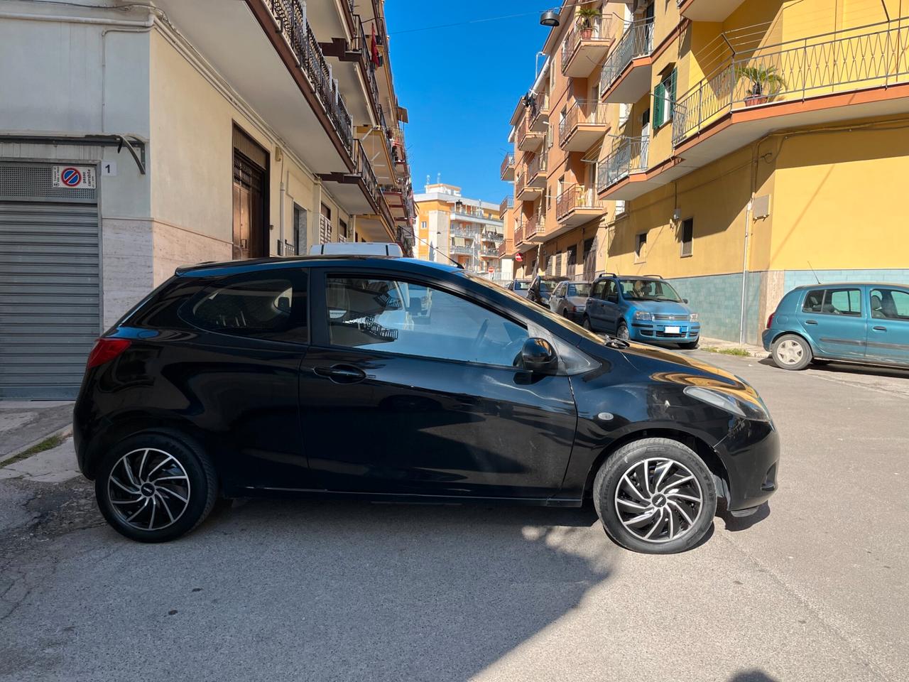 Mazda 2 Mazda2 1.3 16V 75CV 3p. Play