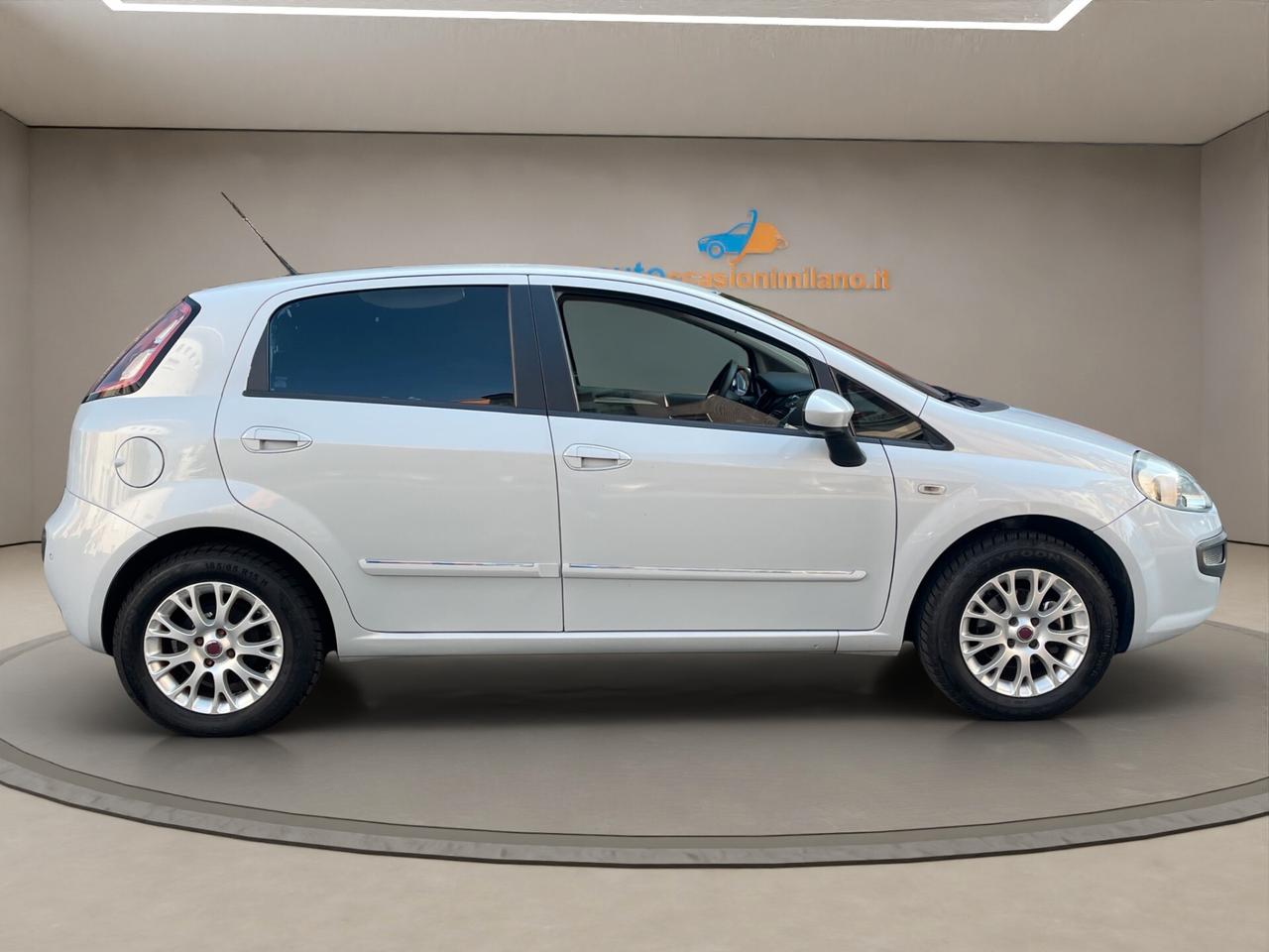 Fiat Punto Evo DISTRIBUZIONE ESEGUITA - NEOPATENTATI
