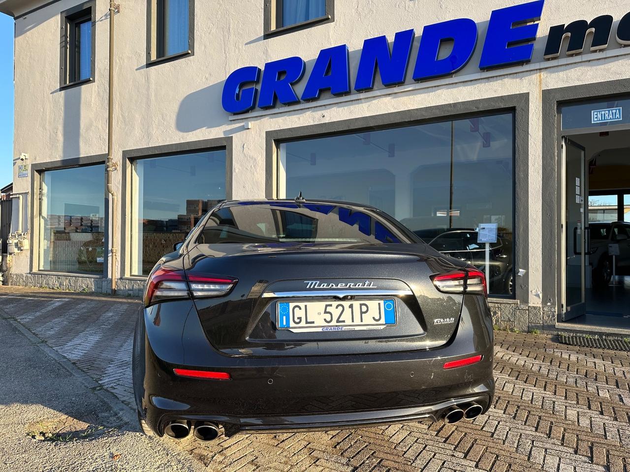 Maserati Ghibli 330 CV MHEV GT