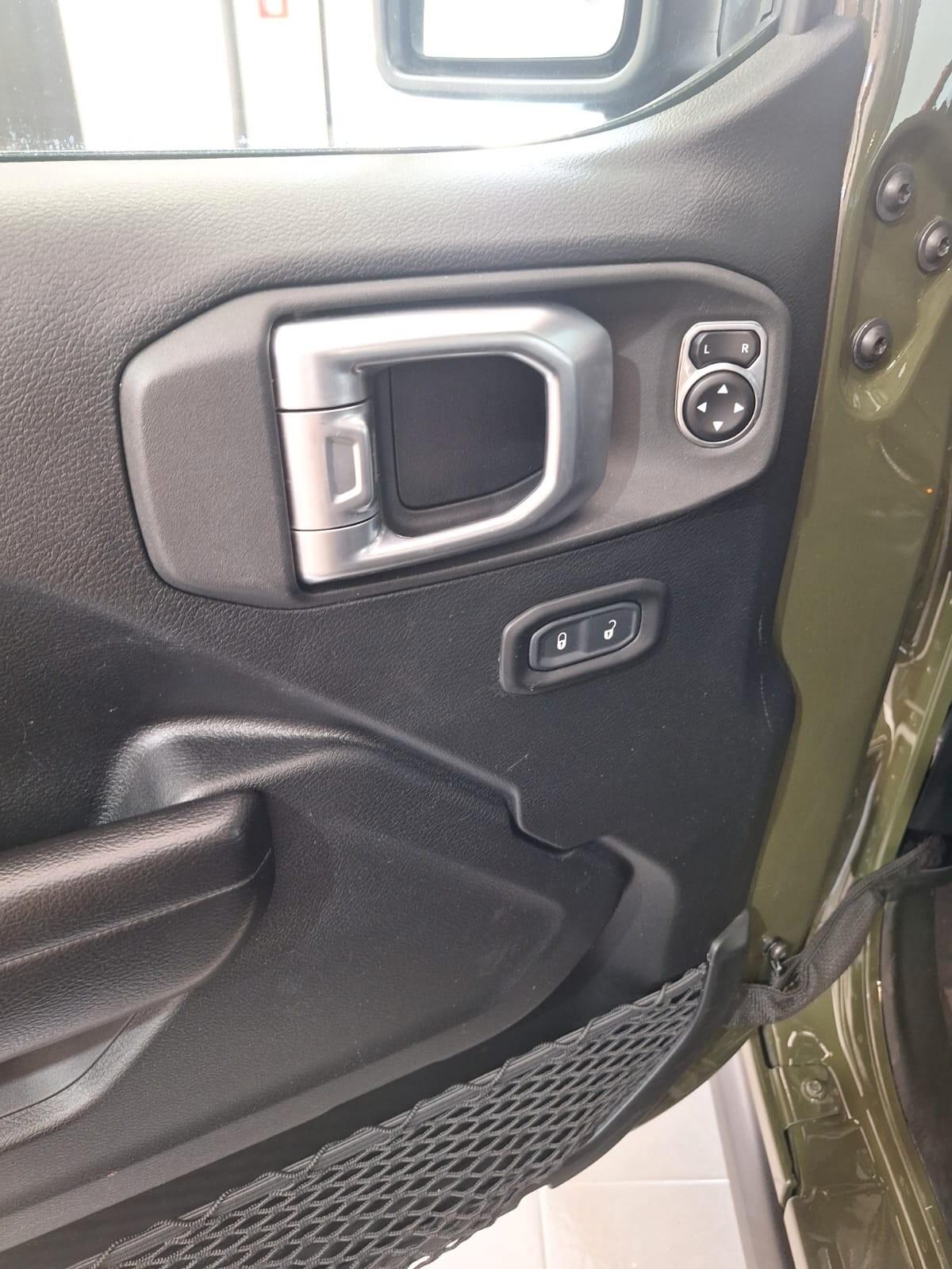 Jeep Wrangler 2.0 Turbo Rubicon