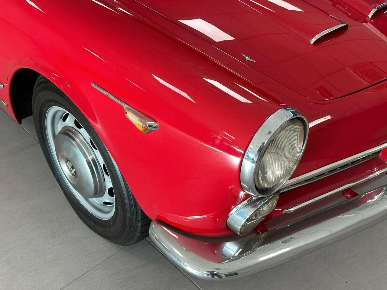 Alfa Romeo 2000 Touring Spider