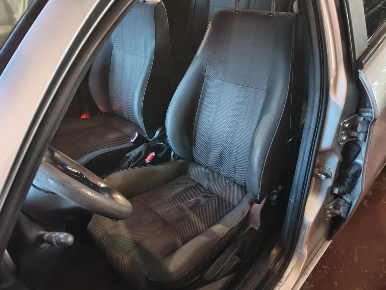 Alfa Romeo 147 1.9 JTD (115 CV) cat 5p. Progression