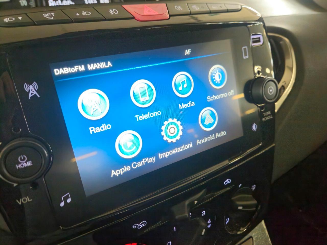 Lancia Ypsilon 1.0 FireFly 5 porte S&S Hybrid Gold