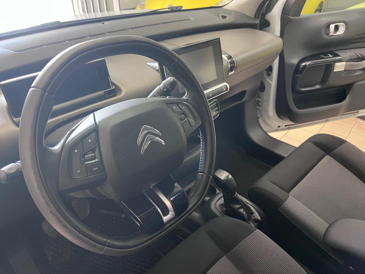 Citroen C4 Cactus BlueHDi 100 Shine garantita