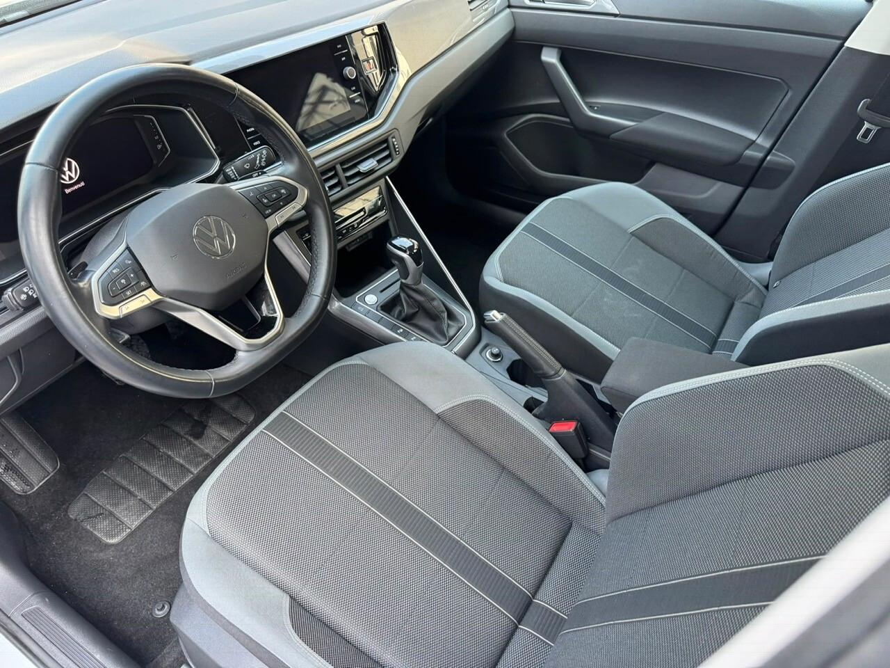 Volkswagen Polo 1.0 TSI DSG Style*EURO6*NEOPATENTATI