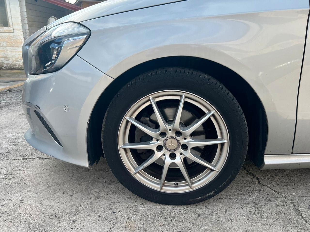 Mercedes-benz A 180 Premium