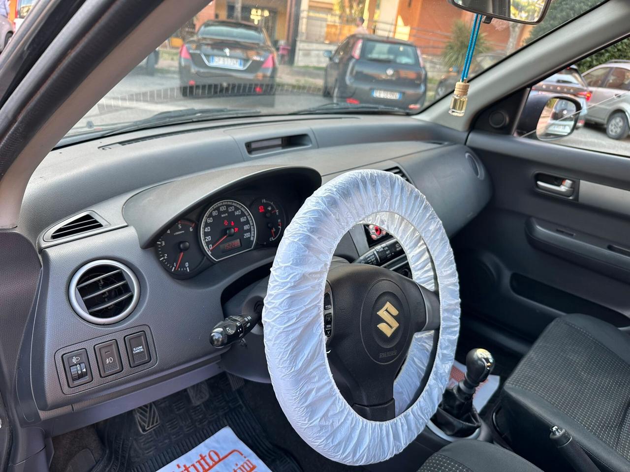 Suzuki Swift 1.3 DDiS 5p. 12 MESI DI GARANZIA