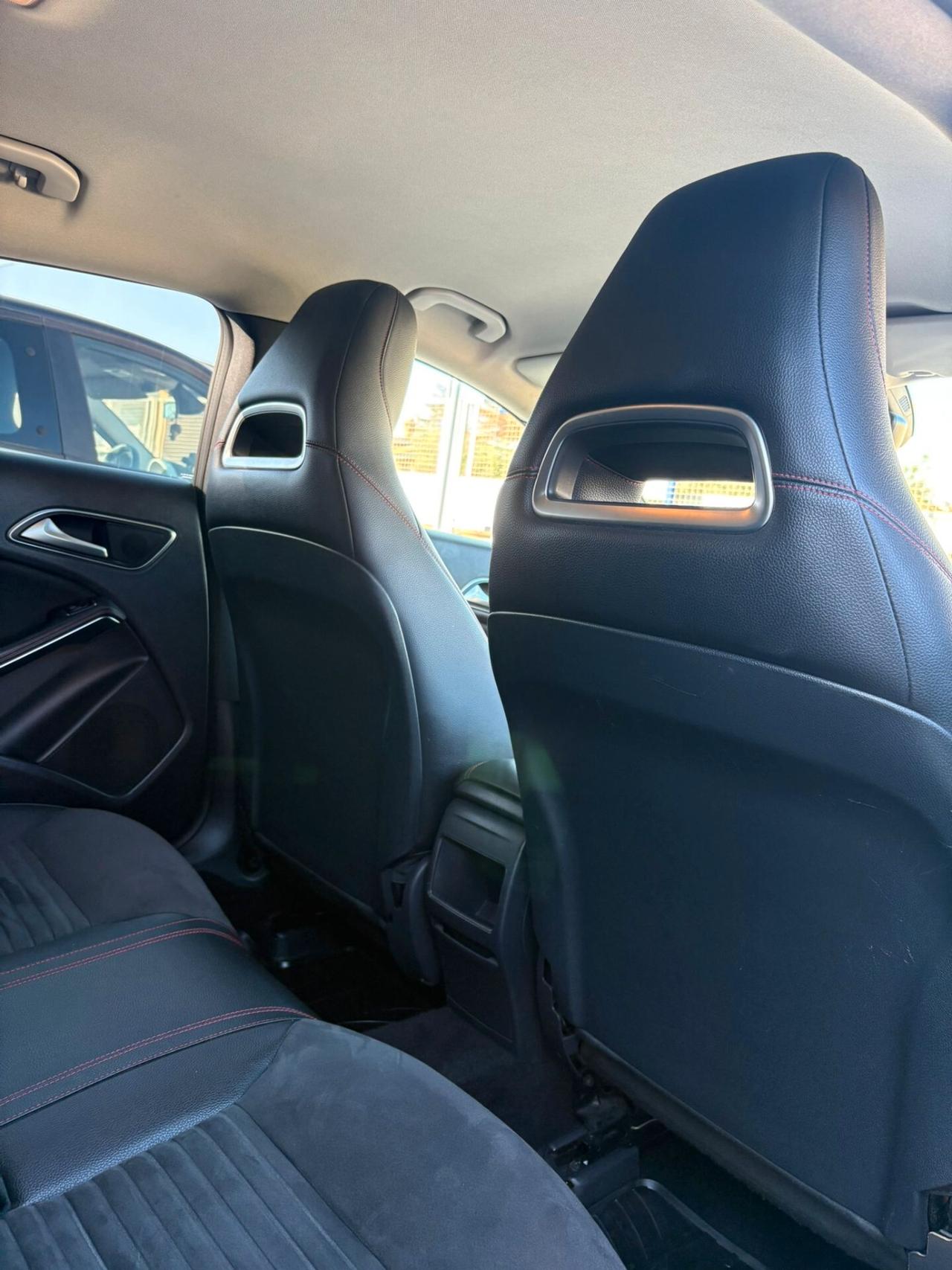 Mercedes-benz CLA 180 200 d Automatic Premium
