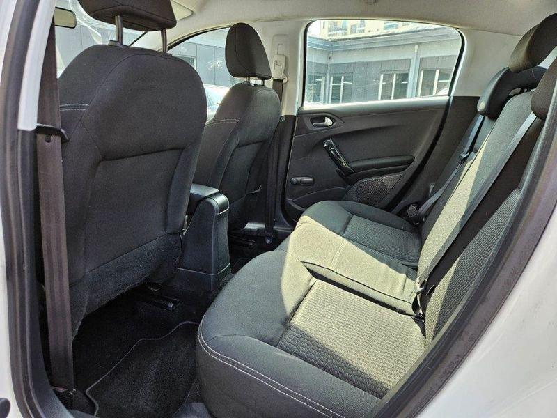 Peugeot 208 1.4 8V HDi 68CV 5p.
