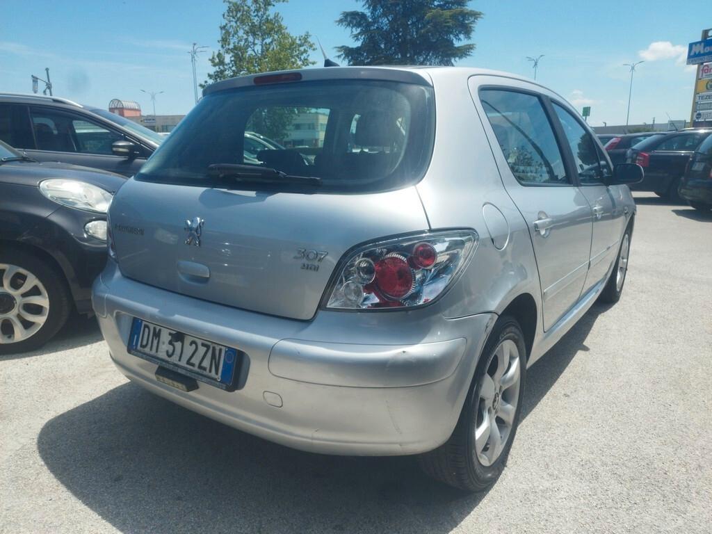 Peugeot 307 1.6 16V HDi FAP 110CV