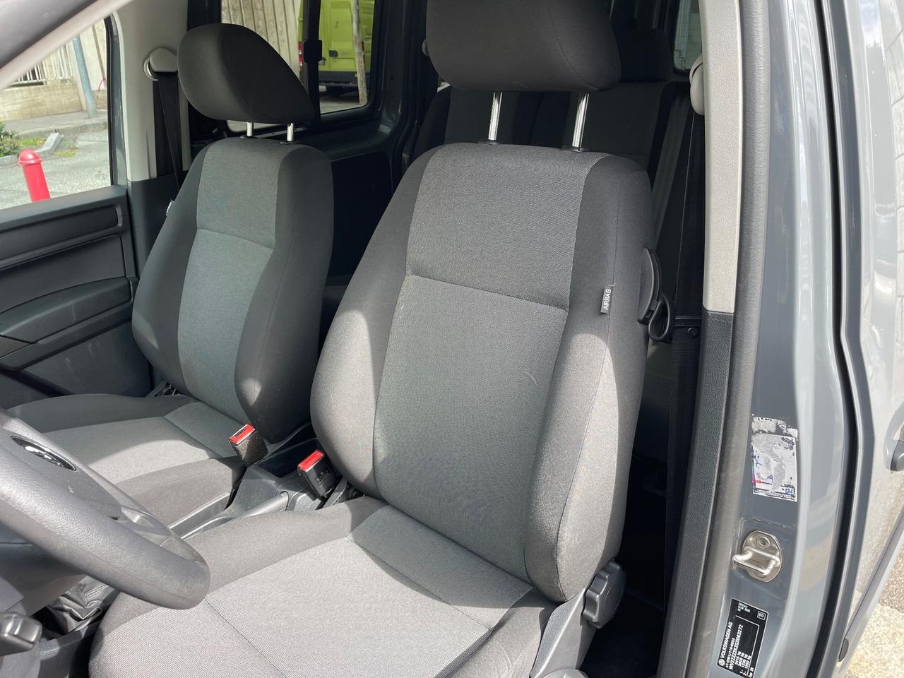 Volkswagen Caddy 2.0TDI 4MOTION Maxi/AUTOVETTURA