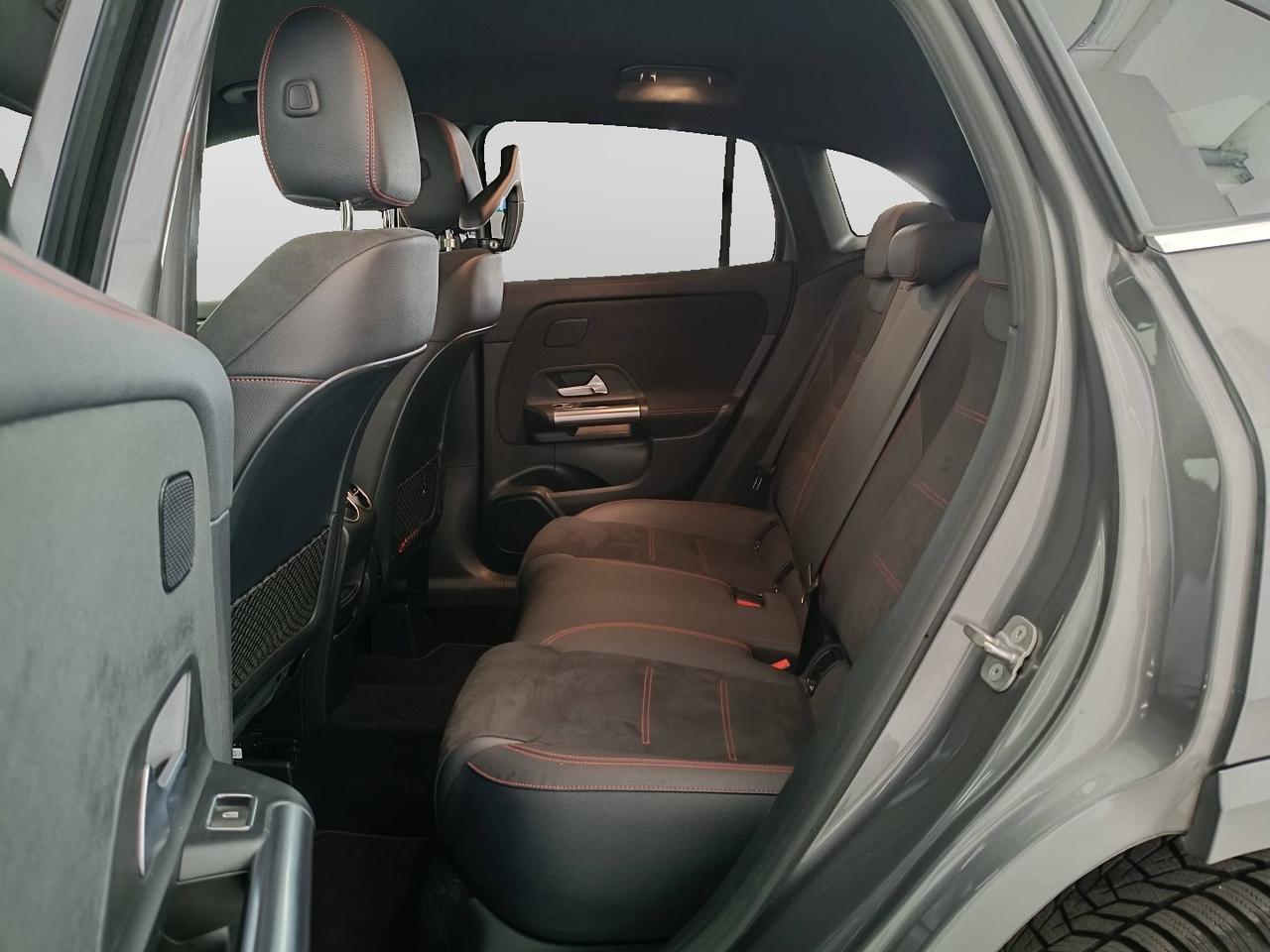 Mercedes-Benz GLA-H247 2023 - GLA 200 d AMG Line Premium 4matic auto