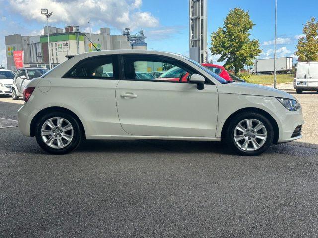 AUDI A1 1.6 TDI Attraction