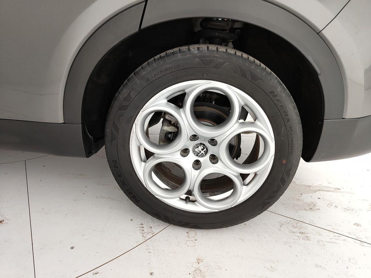 Alfa Romeo Tonale 1.6 diesel 130 CV TCT6 Sprint