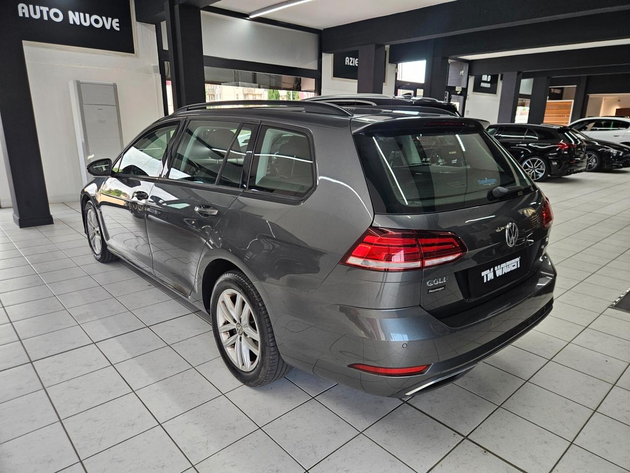 Volkswagen Golf Variant 1.4 tgi Business 110cv