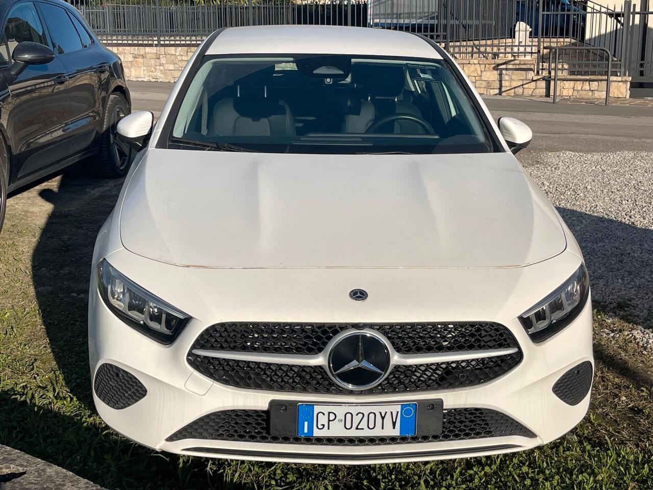 Mercedes-benz A 180d Automatic Advanced