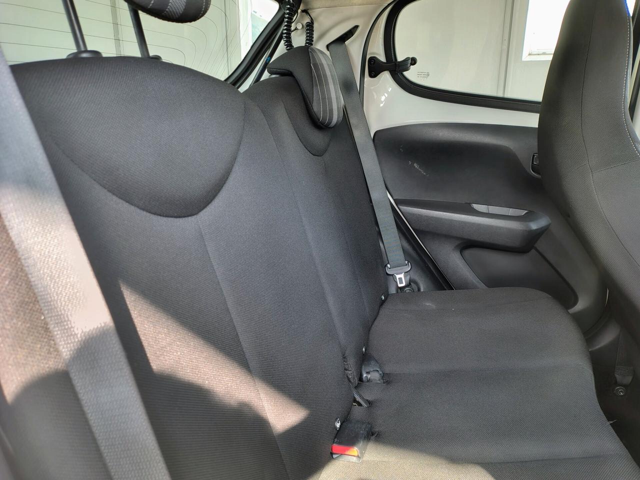 Peugeot 108 VTi 72 ETG 5 porte GT Line