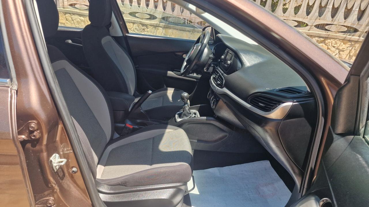 Fiat Tipo 1.6 Mjt 4 porte Opening Edition Plus