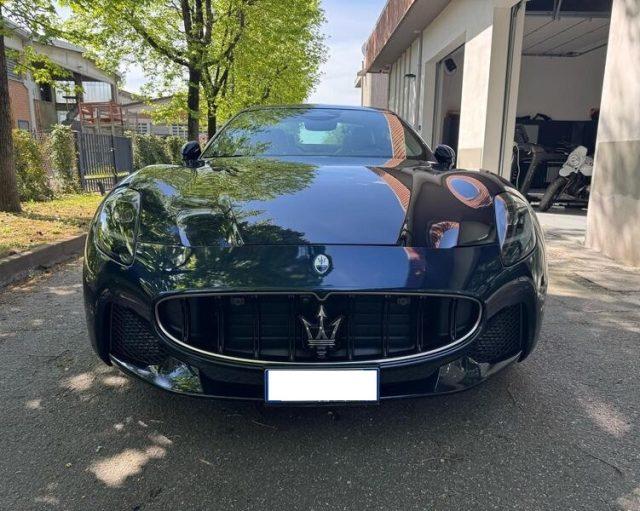 MASERATI GranTurismo V6 490 CV AWD Modena PERMUTE IVA ESPOSTA