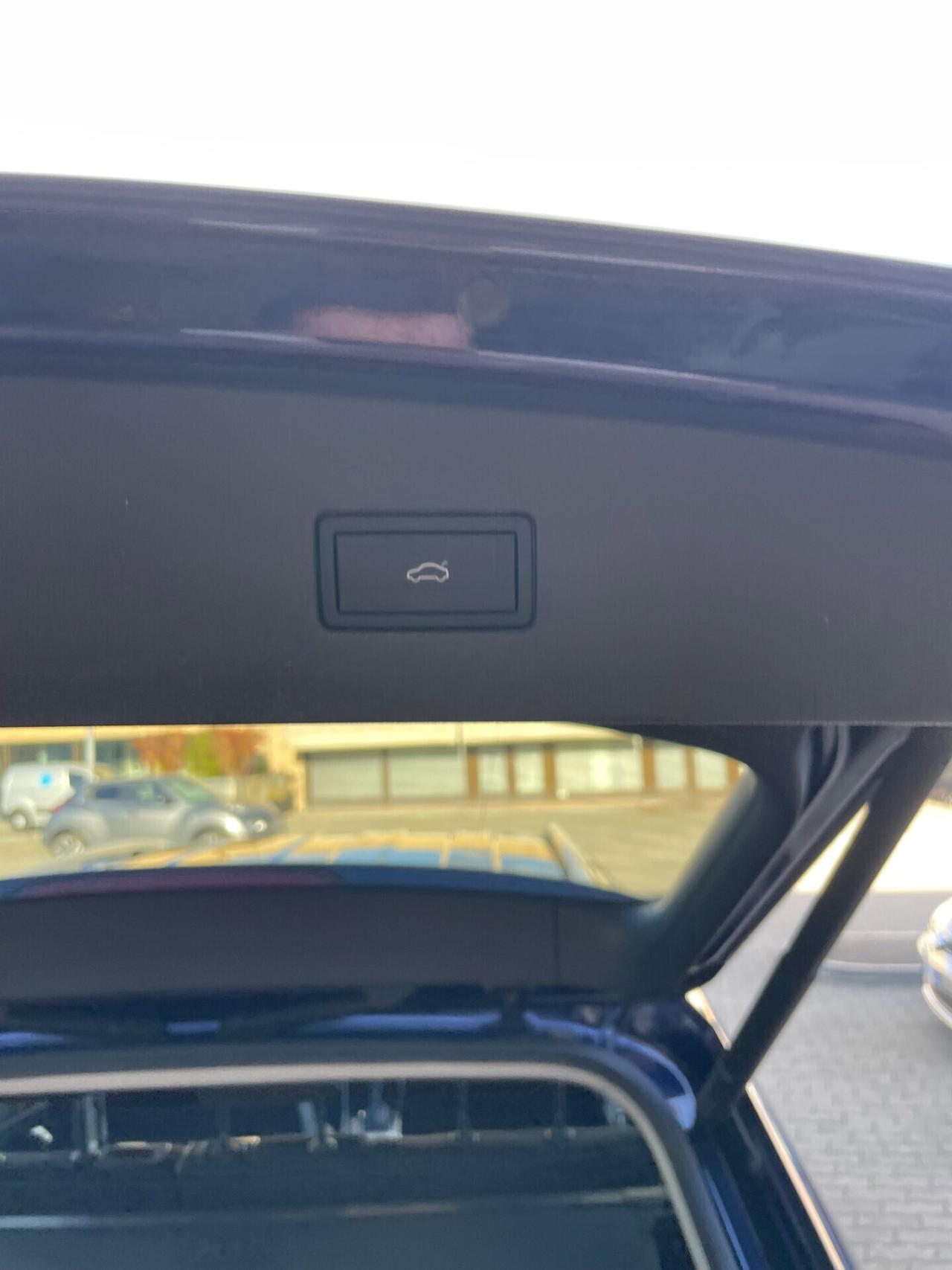 Volkswagen Tiguan Allspace 2.0 TDI SCR DSG R-Line