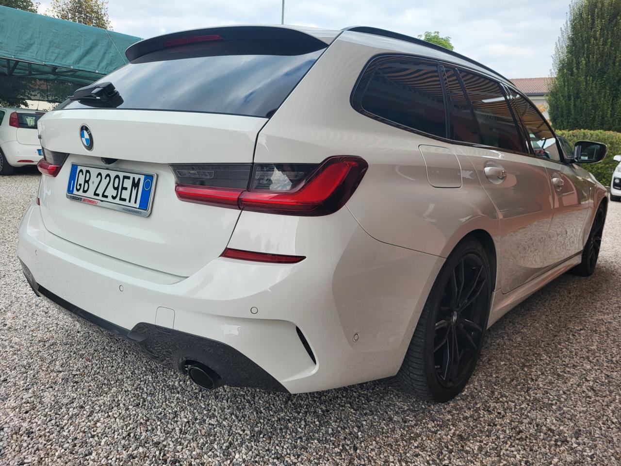 Bmw 318 320d xDrive Touring Msport
