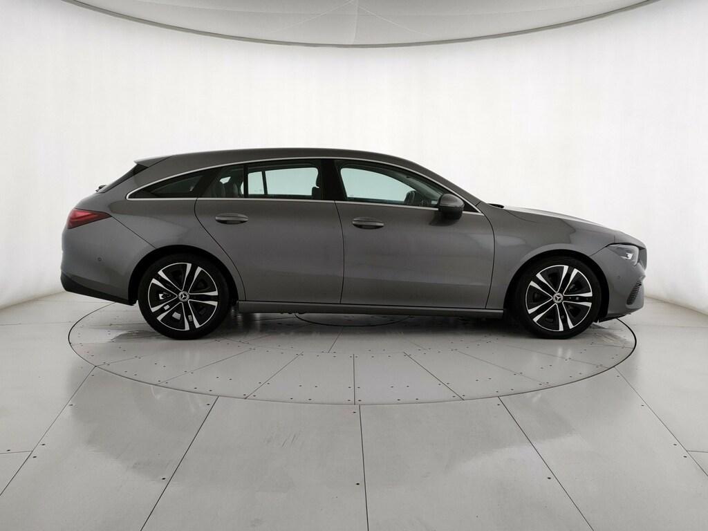 Mercedes CLA Shooting Brake 180 D Progressive Advanced 8G-DCT