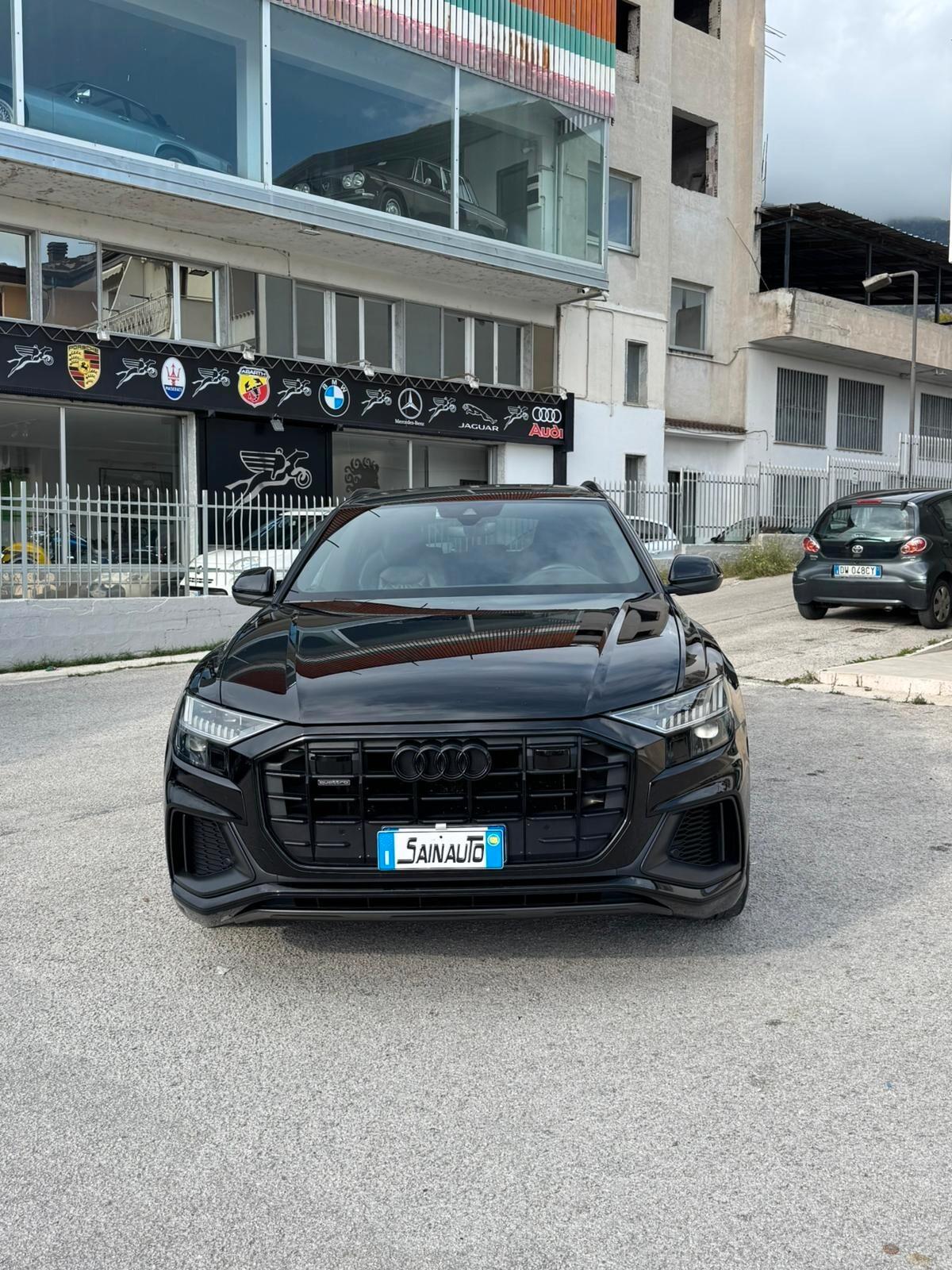 Audi Q8 50 TDI 286 CV quattro tiptronic Sline garanzia