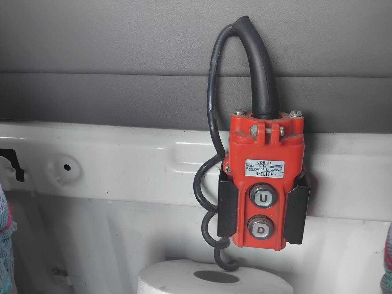 Isuzu d max ribaltabile e gancio traino