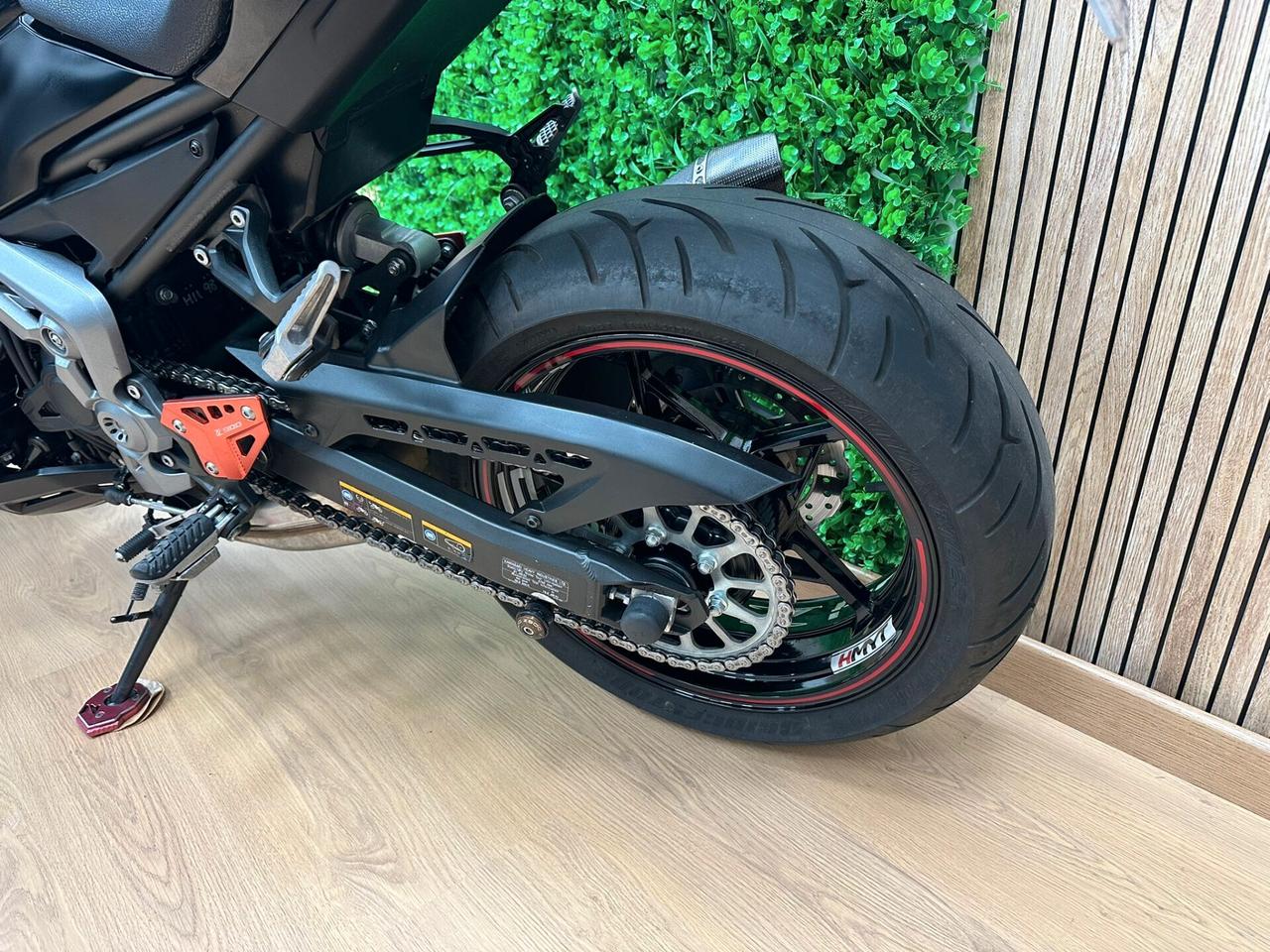 KAWASAKI Z900 Z 900 - 2018 AKRAPOVIC DA 129€ AL MESE