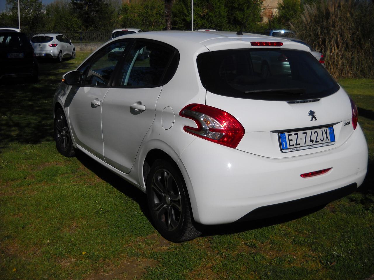 Peugeot 208 1.4 HDi 68 CV 3 porte Active
