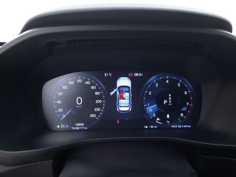 Volvo XC40 B4 Momentum AWD Geartronic BR708338 2.0 Mild Hybrid 197CV
