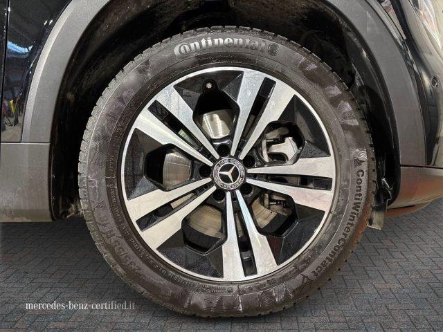 MERCEDES-BENZ GLB 200 d Automatic 4Matic Sport