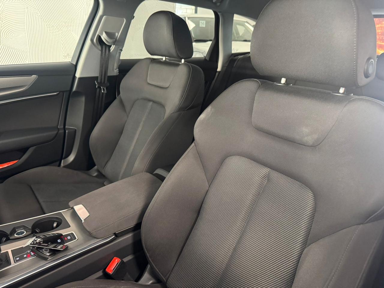 Audi A6 Avant 40 2.0 TDI S tronic Business Design