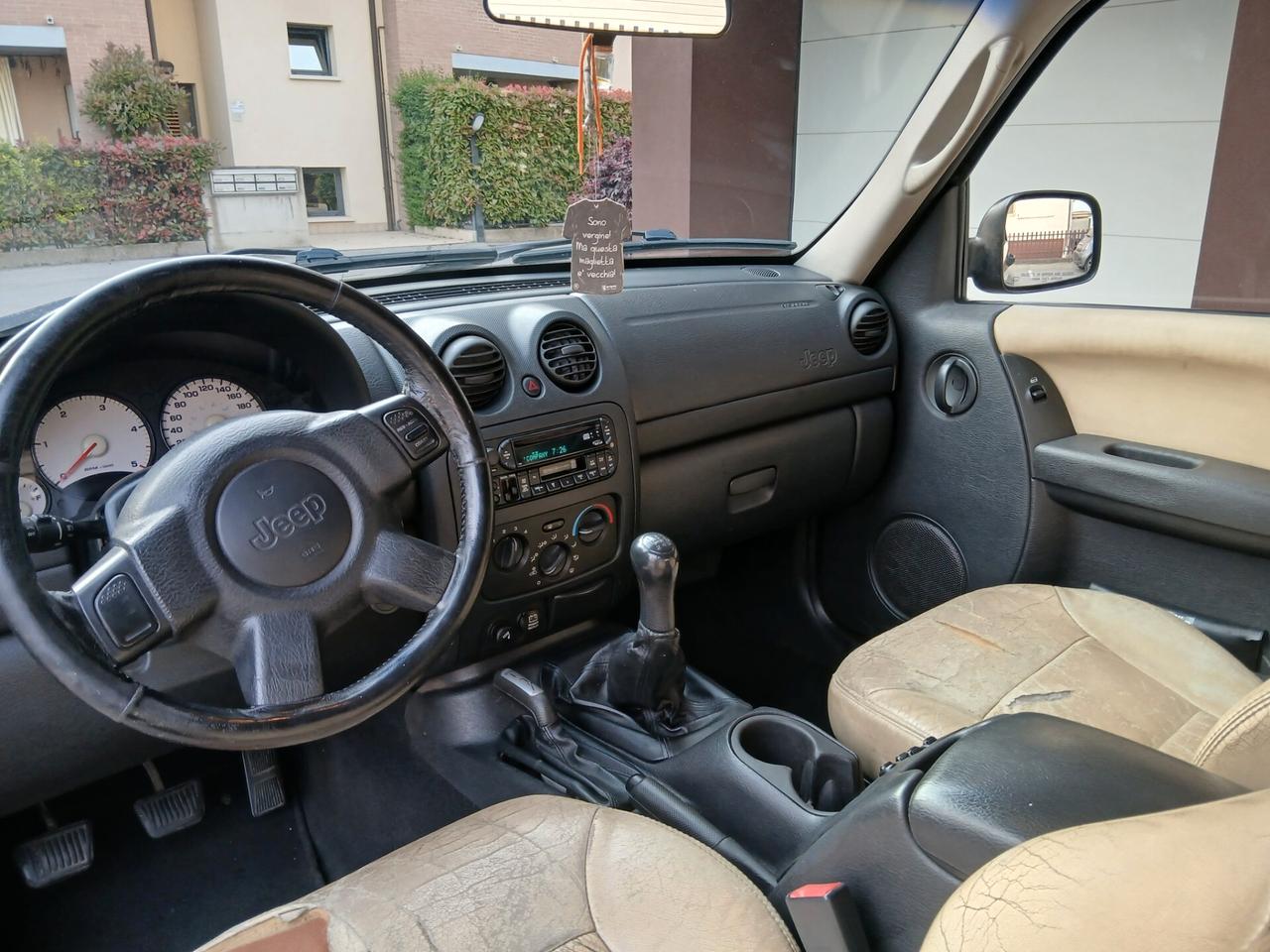 Jeep Cherokee 2.5 CRD Sport 4x4 cambio manuale