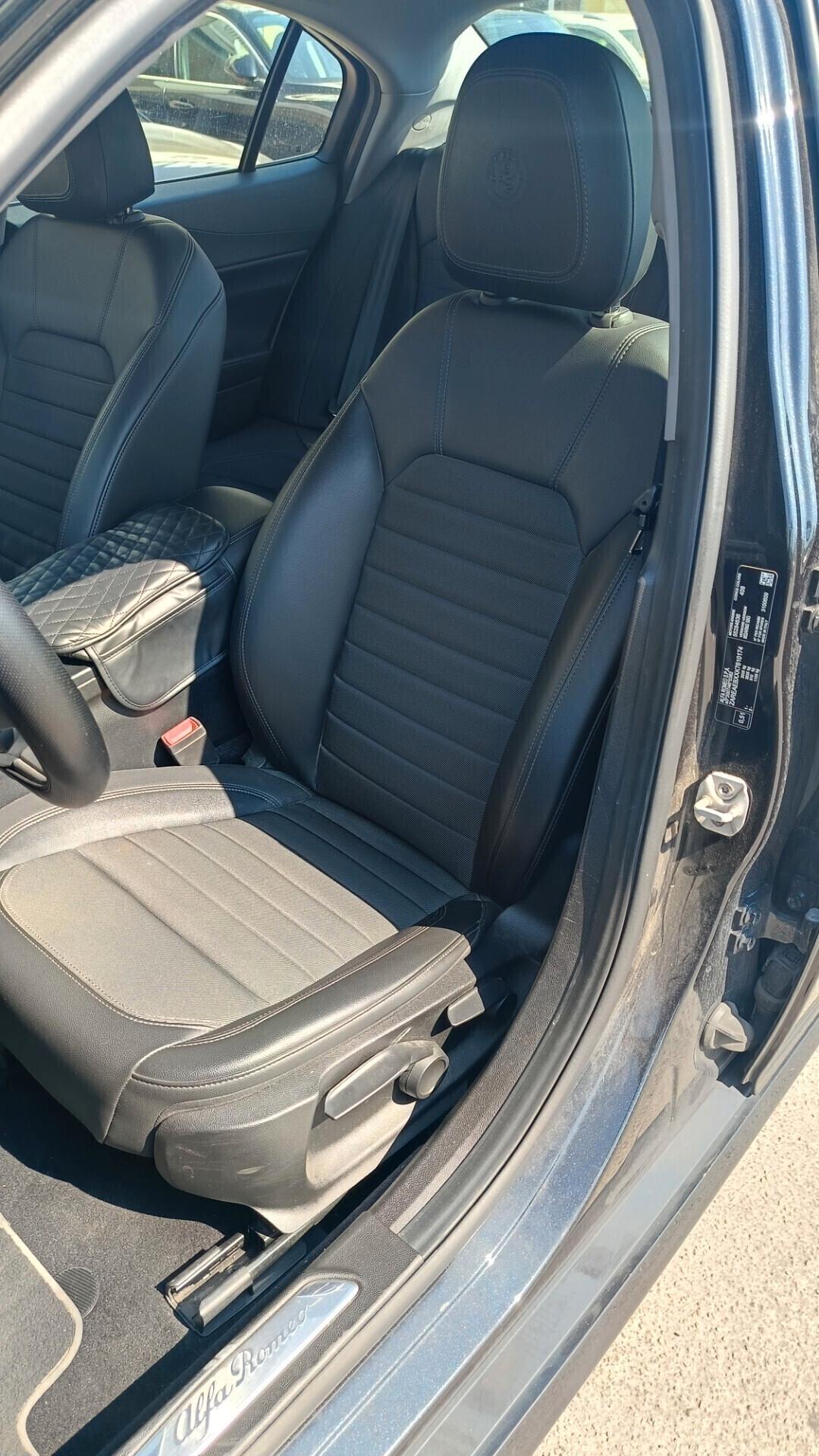 Alfa Romeo Giulia 2.2 Turbodiesel 160CV Business