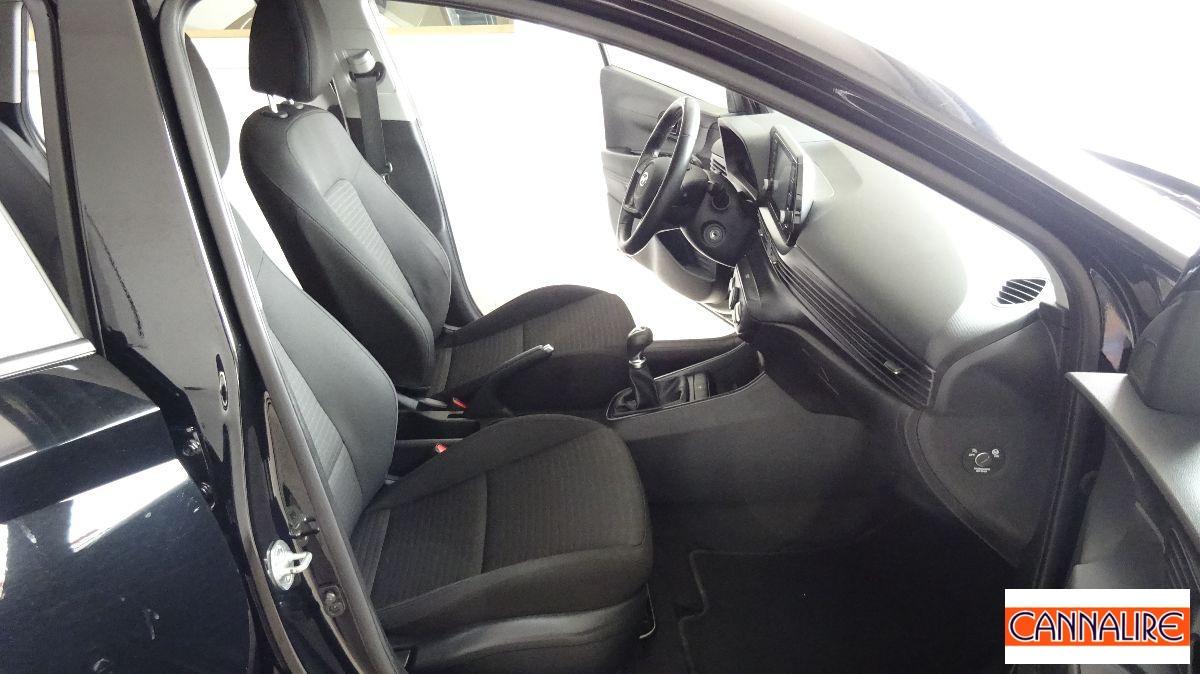 HYUNDAI - i20 - 1.2 MPI MT GPL ConnectLine