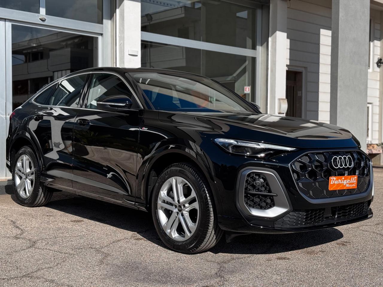 Audi Q5 SPB TDI quattro S tronic line, Aziendale estera