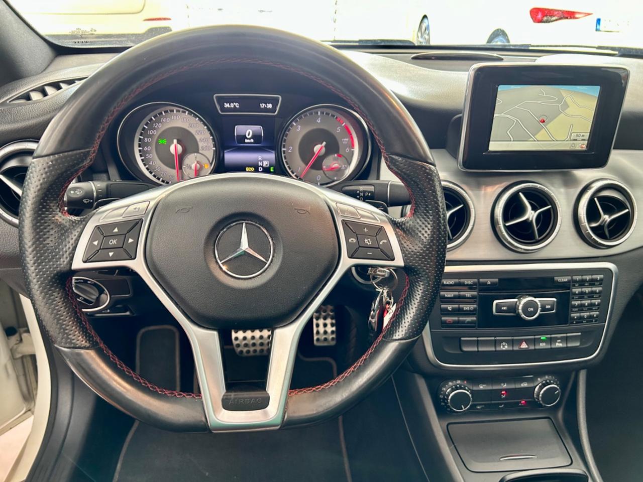 Mercedes CLA 200 Premium AMG TETTO FULL
