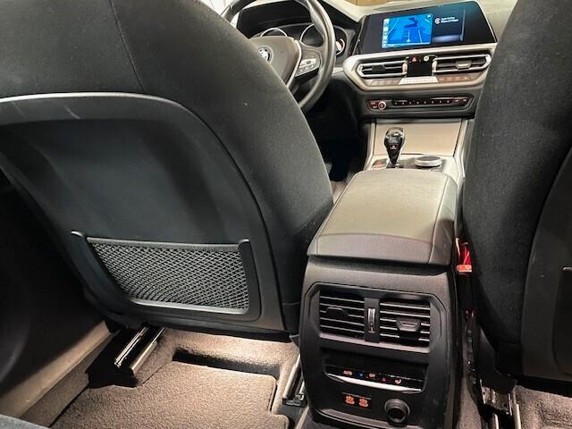 Bmw 318d Touring Business Advantage aut.