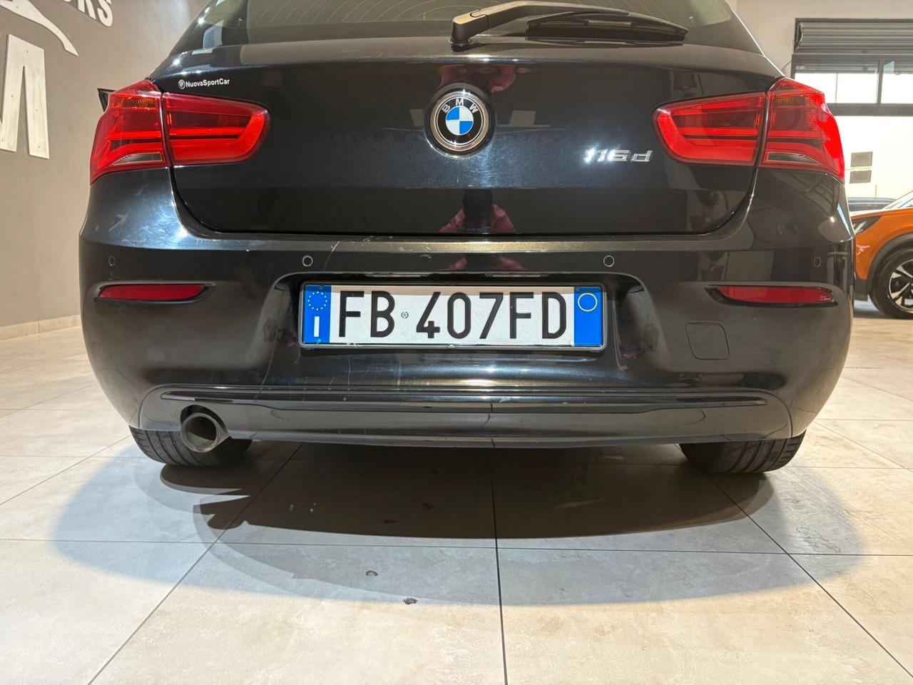 Bmw 116d 5p. Advantage