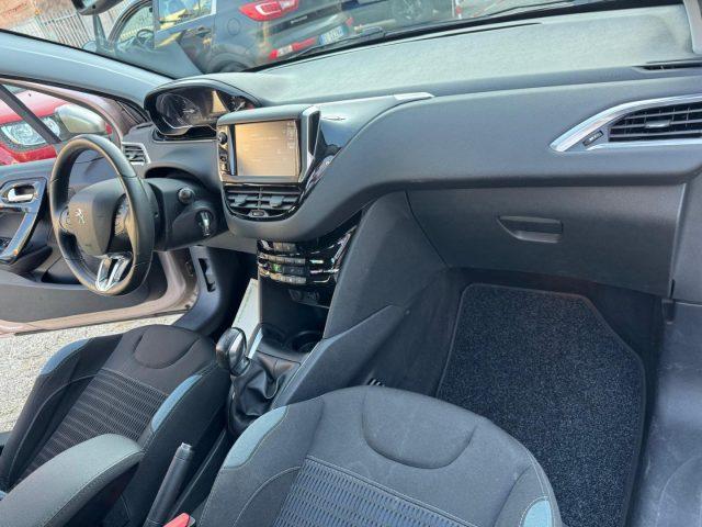 PEUGEOT 208 1° serie PureTech 82 5 porte Allure