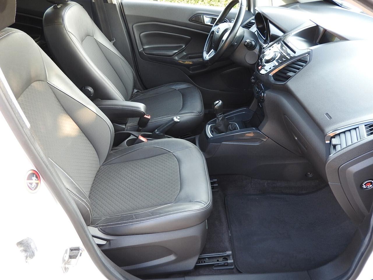 Ford ECOSPORT 1.5 TDCi 95 CV Titanium