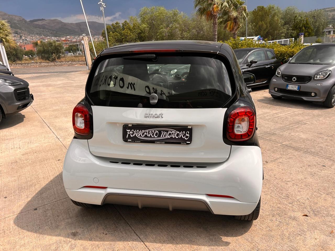 Smart ForTwo 70 1.0 Passion solo 18.000 km
