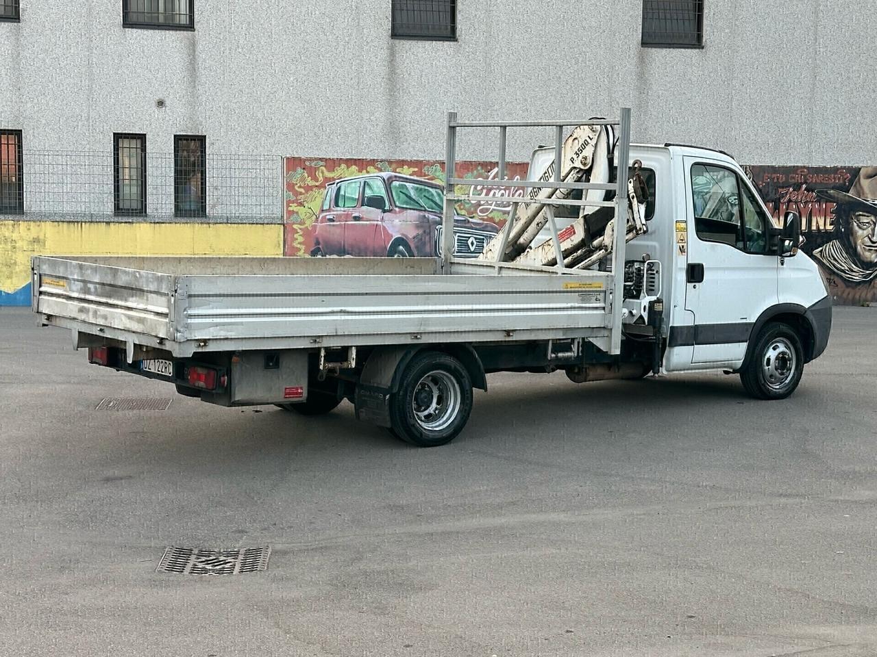 IVECO DAILY 35C12 CON GRU BONFIGLIOLI P35 SUPER PREZZO!