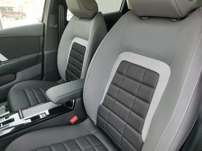 Citroën C4 Hybrid 136 e-DCS6 Plus