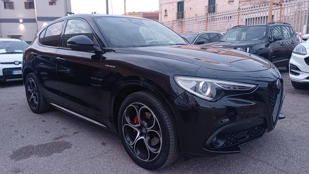 Alfa Romeo Stelvio 2.2 210 CV AT8 Q4 Veloce TETTO PANORAMICO