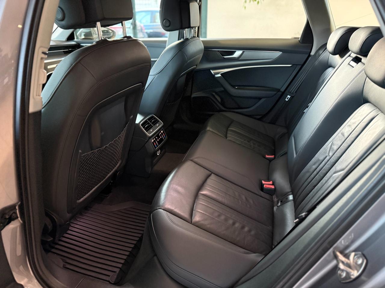 Audi A6 Avant 40 2.0 TDI S tronic Business Design