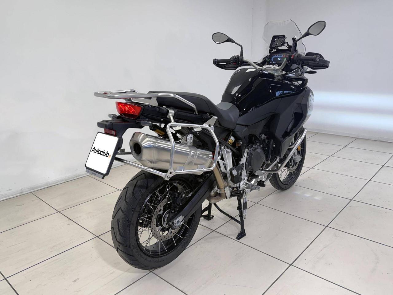 BMW F 900 GS Adventure Ride Pro