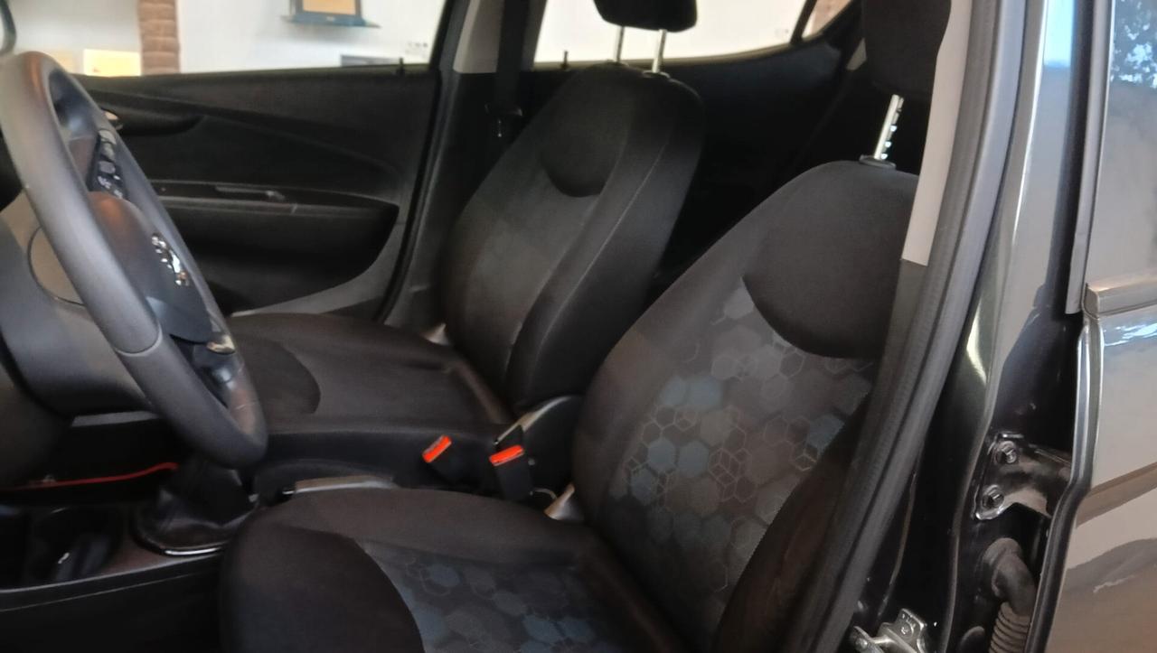 Opel Karl Rocks 1.0 73 CV GPL